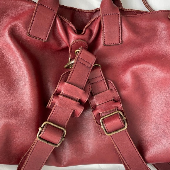 100% Italian leather book bag/lap top bag. main image 4